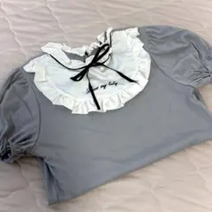 Ank Rouge アンクルージュ フリル襟リボン付きグレーTシャツのサムネイル