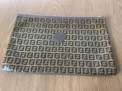 FENDI フェンディ クラッチバック ロゴ入り