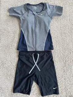 Nike スポーツ用水着 上下セット