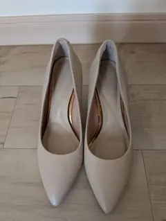 ROCKPORT パンプス ベージュのサムネイル