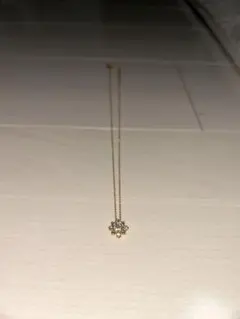 【ほぼ未使用】クリスタル　ネックレス　真鍮