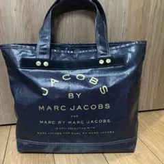【美品】マークバイマークジェイコブス PVCコーティング トートA4可 大容量のサムネイル