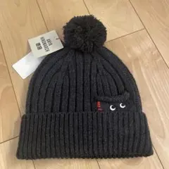 ANNA HINDMARCH ニット帽 ポンポン付き