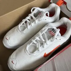 Nike Air Max ホワイト/オレンジ スニーカー
