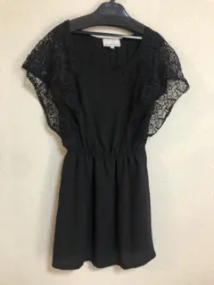 ROSE BUD(ローズバッド)　シンプルワンピース