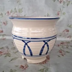 クリーム色と青色のストライプ植木鉢　盆栽　園芸　陶器　陶芸　窯　鉢547
