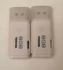 TOSHIBA 8GB USBメモリ 2個セット