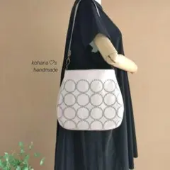❀新色❀ハンドメイドஐ..ラウンドショルダーバッグ∂бミナペルホネン