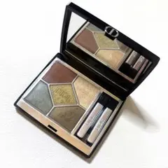 Item thumbnail for item 2f535147-5aa5-4793-8ec9-c14e0650fe0a