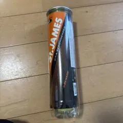 テニスボールのサムネイル