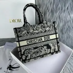 Dior キャンバス トートバッグ ブラック/ホワイト