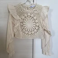 ZARA アイボリー レース編み トップス