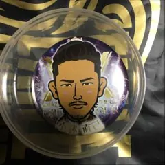 小林直己 缶バッチ