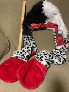 よ*の様 【カッコいい】クルエラ　グローブ付きファンキャップ 101匹わんちゃん