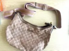 GUCCI GGキャンバス ショルダーバッグ