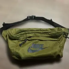 Nike ボディバッグ オリーブグリーン　ビッグサイズ