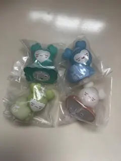TWICEガチャガチャ4個セット