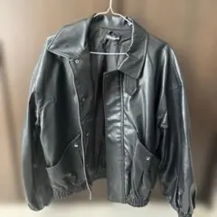 ブラックレザーボンバージャケット