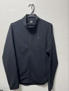 アンダーアーマ　アウター