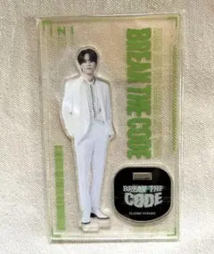 INI BTC 藤牧京介 アクスタ