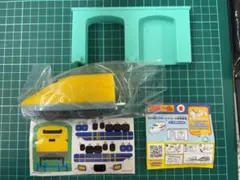 ハッピーセット　プラレール　ドクターイエロー&車両基地