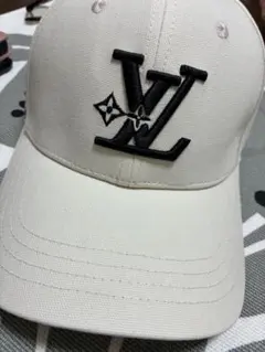 ロゴ刺繍 キャップ