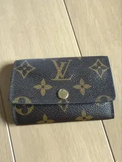 お値下中！LOUIS VUITTON モノグラム 三つ折り財布(イニシャル入り) お値下中！LOUIS VUITTON モノグラム 三つ折り財布(イニシャル入り