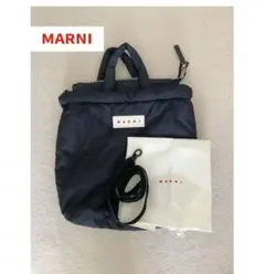 大人気✨MARNI マルニ　パフ　PUFF 2WAY ナイロン　ショルダーバッグのサムネイル