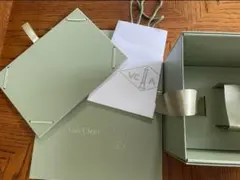 ヴァンクリーフアンドアーペル　空箱　2