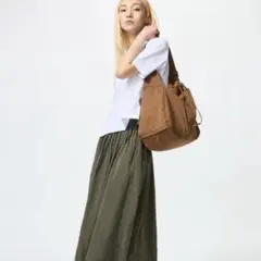 UNIQLOボリュームギャザースカートのサムネイル