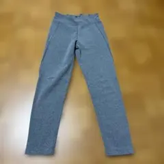 UNIQLO グレー スリムフィットパンツ 130