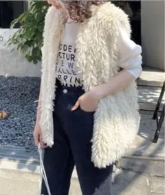 mysticミスティック　フェイクファーベスト