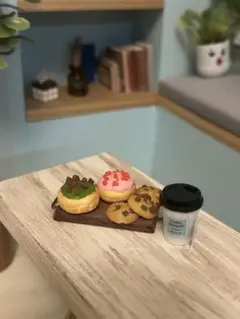 ミニチュアフード　春のドーナツとクッキーのセット