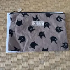 黒猫プリントポーチ
