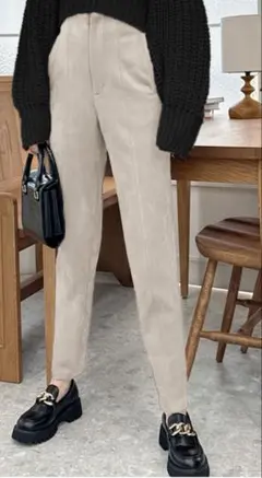 スエードハイウエストセンタープレスパンツ