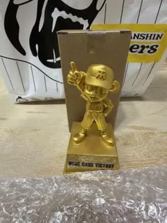 阪神タイガース ミニトロフィー 勝利時限定 トラッキー 甲子園球場