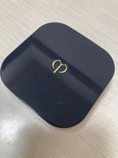 クレドポーボーテ タンクッションエクラナチュレル　オークル10