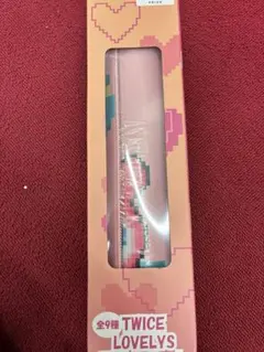 モモ TWICE LOVELYS ラバーマット モブリー GiGO限定 - メルカリ