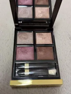 TOM FORD アイ カラー クォード 42A ヘイズィ センシュアリティのサムネイル
