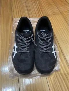 アシックスレーザービーム23㎝　3E レーザービーム　アシックススニーカー