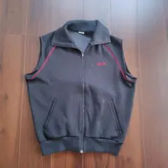 adidas 黒 ジップアップベスト