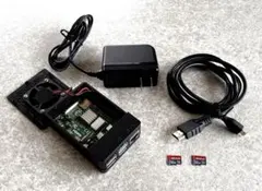 Raspberry Pi 4 Model B 4G本体と電源、HDMI、SD付きのサムネイル