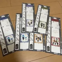 ツイステ　折りたたみスマホスタンドスマトレイ　バラ売り不可