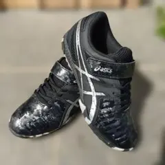 asics レーザービーム　スニーカー　22.5
