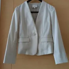 EMMA JAMES　 ノーカラージャケット　　　セレモニー　ベージュ　７号