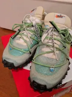 美品★NIKE ナイキ ナイキ × オフホワイト　ワッフル レーサー23.5cm