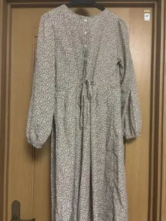 Item thumbnail for item 9bfe1271-1b33-44c3-963c-945108ab6c1b