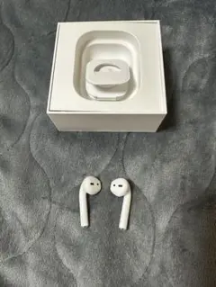 AirPods