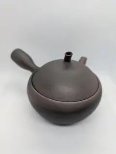 Item thumbnail for item 3bb4819a-572a-4496-b06b-15752a622d44