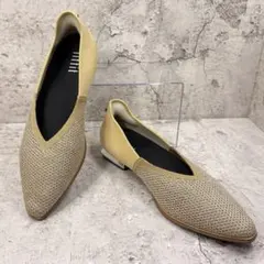 【極美品】fitfit Vカット メッシュパンプス 25cm 低ヒール